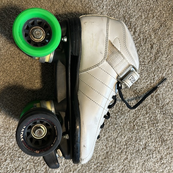 Riedell Cayman Roller Skates R3 - Picture 11 of 16